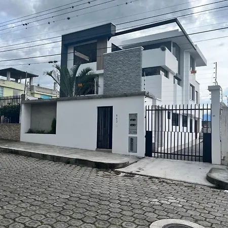 Suite Los Sauces Ibarra Exterior photo
